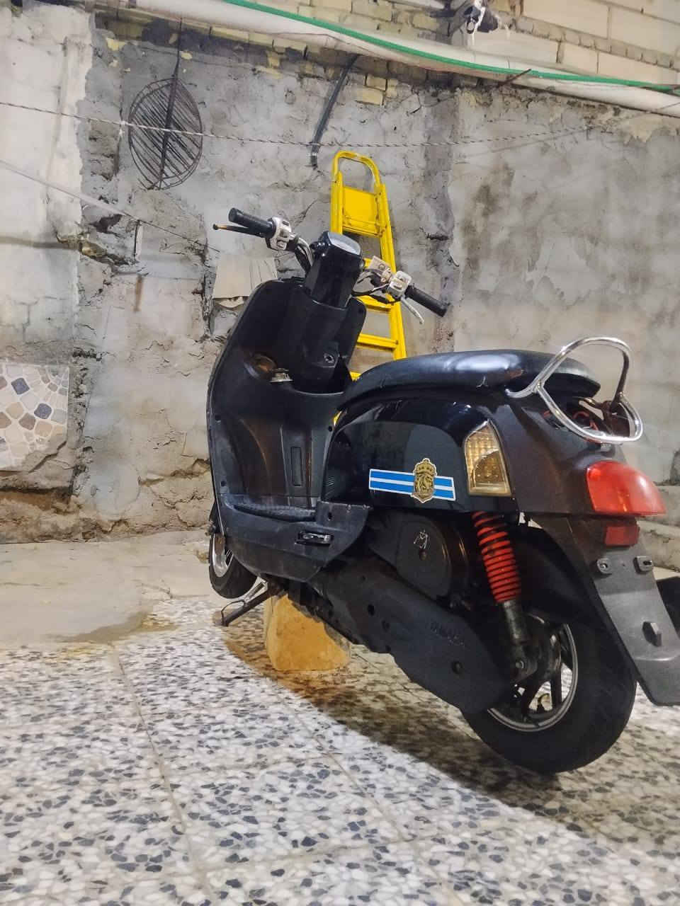 سلام عليكم بوليسي جديدة محور كابريتر كلش نضيفة دراجة تجي وتشوف السعر 700وبيهة مجال الرقم ***********واتساب

