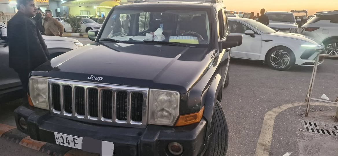 جيب كوماندر ٢٠٠٩ للبيع او مراوس
جيب كوماندر ٢٠٠٩ المحرك والكير جيد جدا والتبريد عاطل 
البدي بي عدة ملاحظات رقم بصرة الانكليزي 
بيع او مراوس بسيارة ٧ راكب احدث 
السعر ٨٥ ورقة
رقم// ***********
