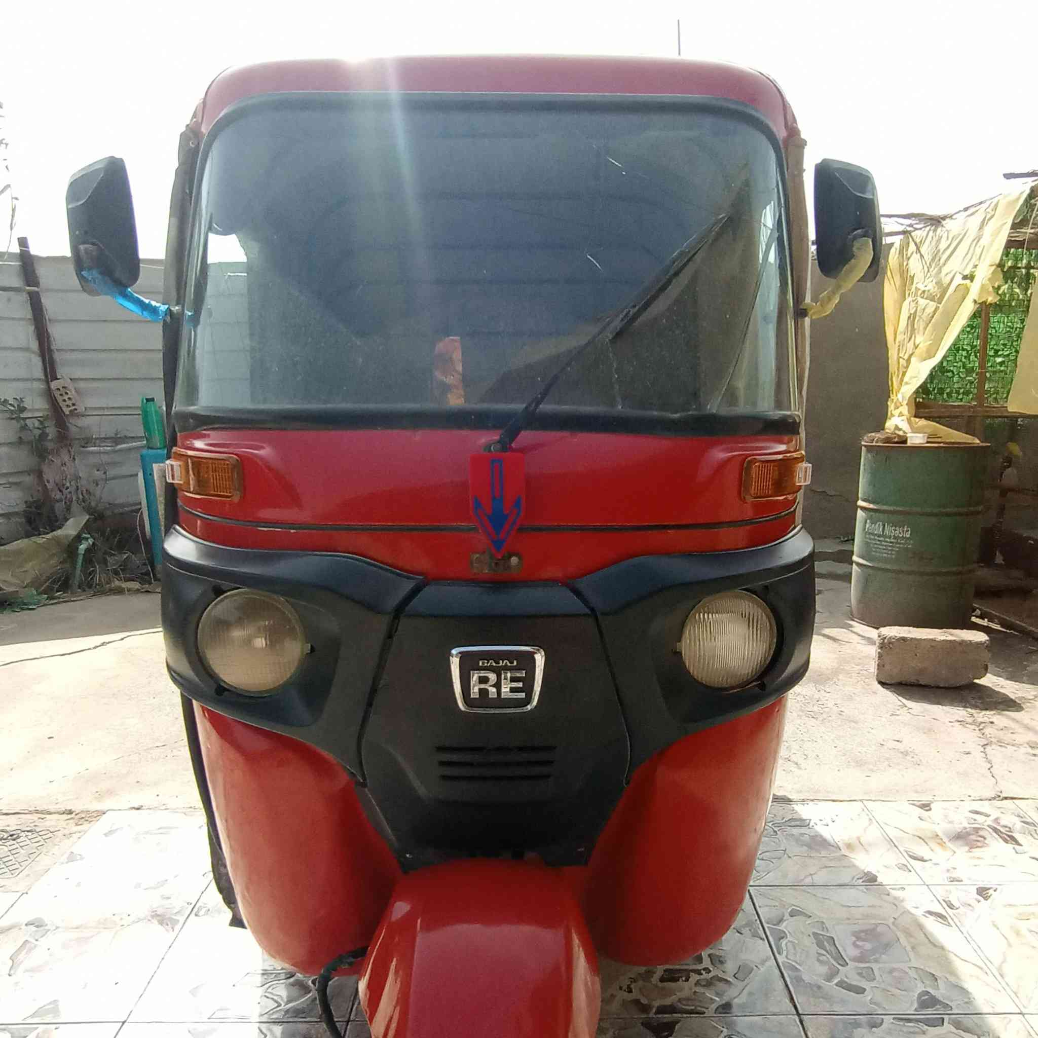 ياالله
سلام عليكم 
تكتك للبيع موديل 18 مكينه 20 اوراق مو رقم 
كامله مكمله ابوجهك للشارع مال شغل مكينه نضيفه كهربائيات كله شغاله تخم اشاير اماميه جديد بك لايتات جديد تايرات كله نضيفه السعر خاص مكاني حله محاويل جماعت ال3 مليون لا اتعلقون ولا اتعبوني فدوااا 
هذا رقمي للتواصل ***********
