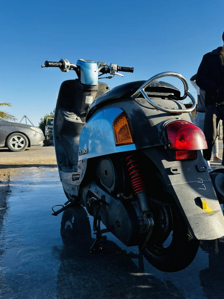 سلام عليكم دراجه بوليس البيع تراجه اخيرر من الله مكينه ما مفتوحه مكفوله كفاله عامه بس ناقصه كتف مكاني بغداد موديل 2008 وراقم كامله  الستفسار متواجد عل فيس هاذ رقمي بي واتساب ***********
