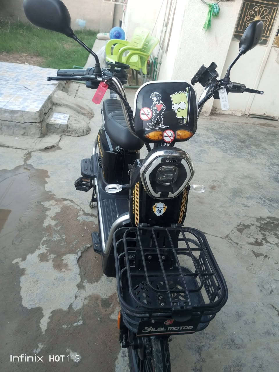 دراجة شحن للبيع موديل 24حجم 20حلوه وبطارييات نضيف وشاشه شغاله وشاحنه اصليه لايت وهورن جاهزة  الاتصال على الرقم ***********مسيب السعر 220
