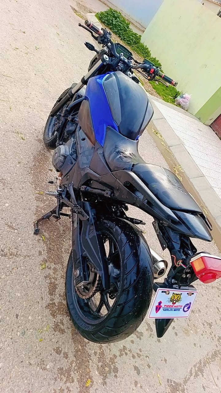 مكاني كلار دراجه بشرط حجم ٧٠٠ بدون اوراق سعر ٩ اوراق بي مجال ***********
