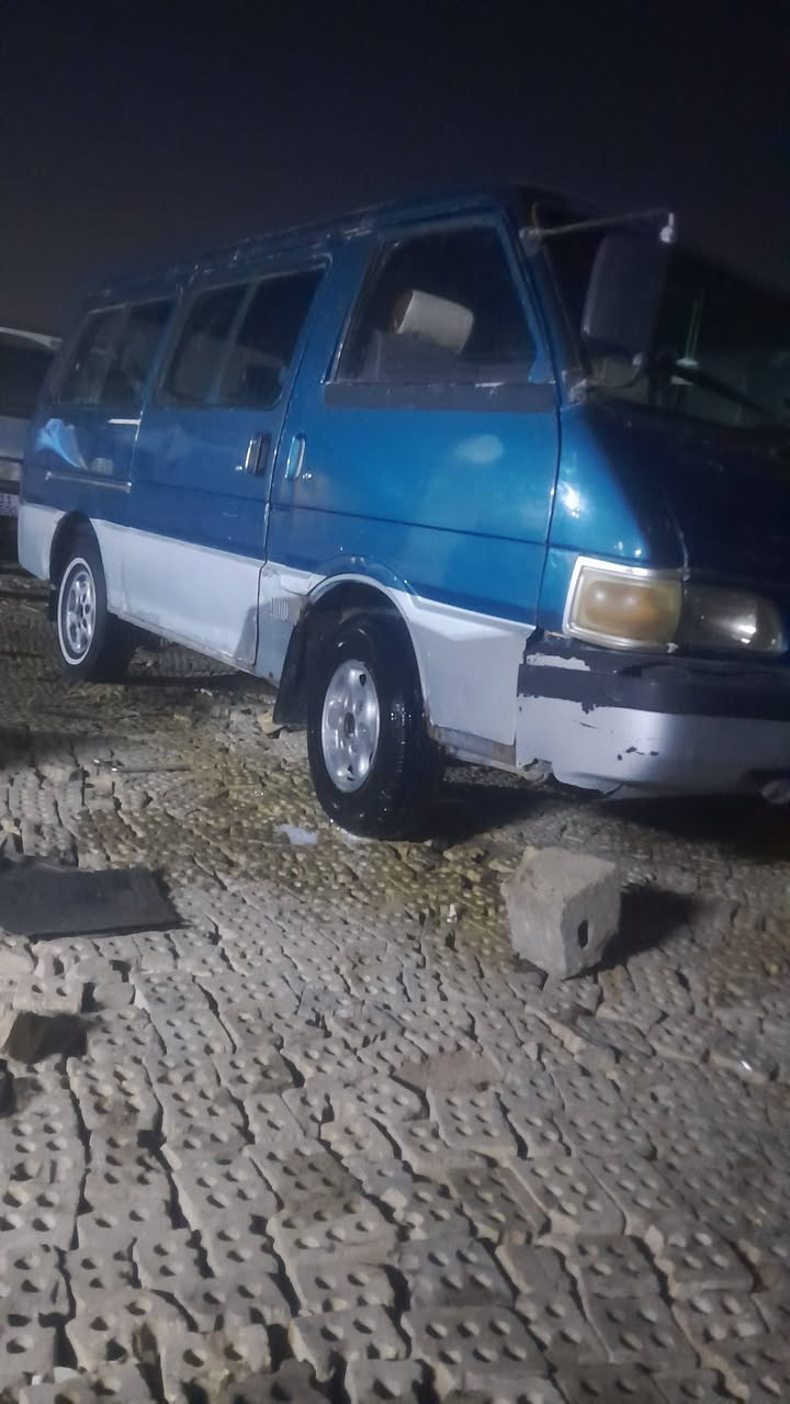 كيا بستا 94مكينه وكيروكسن مكفول شواصي مكفولات رقم بغداد انكليزي بسمي السعر 38وبيهه مجال للإستفسار ***********
