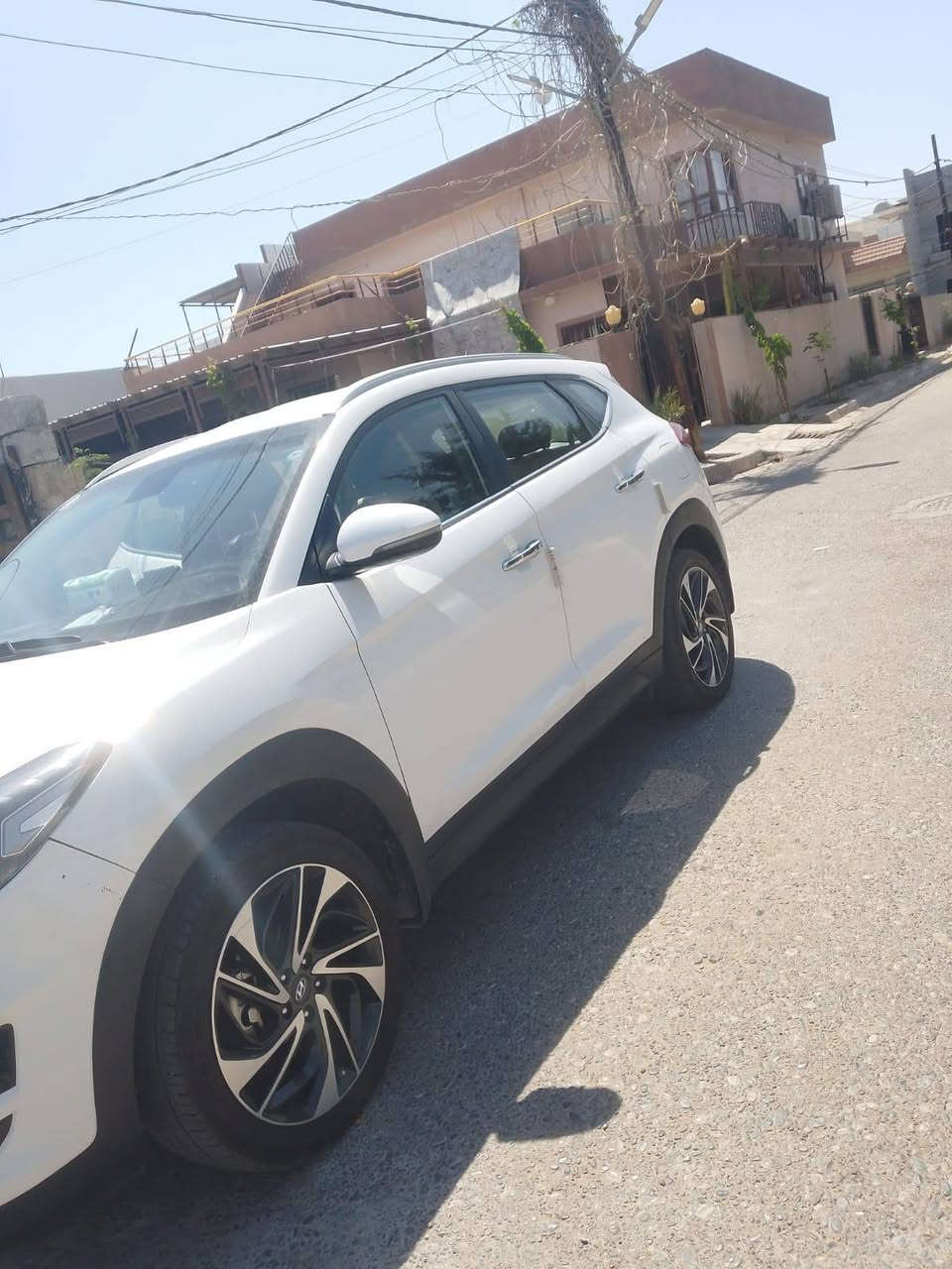 تكسان ٢١ بيه بارد سانتيمات بدون صبغ بدون حادث السعر٢٠٠  رقم جديد اسلمانيه ***********   مكان كركوك
