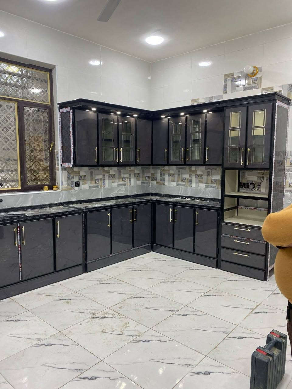 معمل ومعرض المرتضى لعمل كافه انواع وموديلات الكاونترات وبأيدي ماهره ومتخصصه في العمل وبأسعار مناسبه جدا وكذلك عمل سنگات وموديلات مختلفه وحسب طلب الزبون بأداره ابوباقر الجيزاني للإستفسار الاتصال على هذا الرقم ***********
