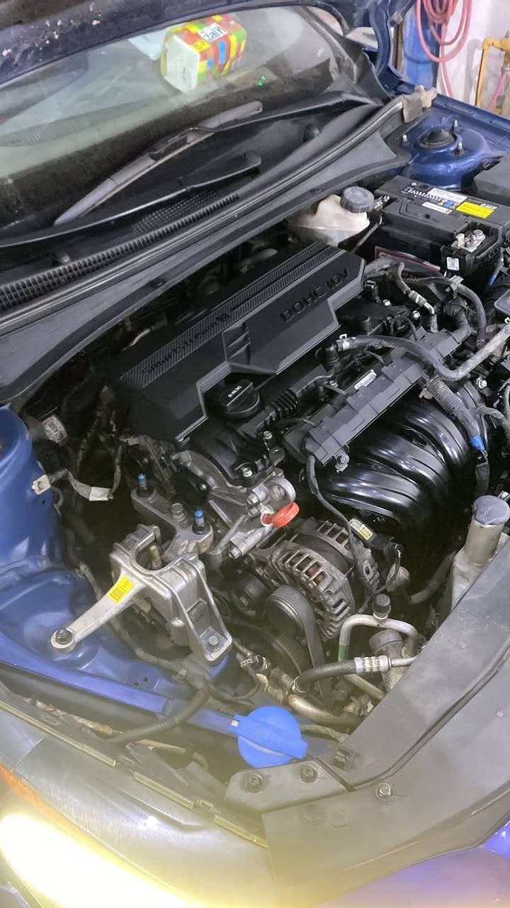 السلام عليكم

النترا  2022 ELANTRA  SEL مرقم بغداد باسمي 

وارد امريكي بجم كبس حادث خلفي جاملغ وباب وبلعراق جاملغ صبغ بدون دواخل بدون شاصي بدون ايرباك وتكمه

ماشية 57

المواصفات  ( SEL)

١- فتحه بصمة تشغيل ابواب وصندوك بصمة .

٢- تشغيل عن بعد 

٣-محرك 2000 Doch دوش المرغوب بدون دوانز.

٤-كاميره خلفية دوارة.

٥-رادارات 360 درجة ( جانبي خلفي) .

٦-مانع التصادم الامامي والخلفي.

٧-تحكمات ستيرن 

٩- ثلاث وضعيات قيادة (اقتصادي-سبورت-ذكي).

١٠- مثبت سرعة ذكي ( التحذير عند مغادرة المسار ).                          ١١-ويل 16طسه حلوه كلش        ١٢-اضواء ترحيب عند الاقتراب.

١٣-لايت لد حاجب ابيض اصلي

١٤- نقطة عمياء.

١٥-كير اوتماتيك 

١٦-تحديد مسار وقيادة الية والسياقة على خطوط الشارع في حال الاجتياز تنبهك.

١٧-مانع انزلاق نظام التركشن.

١٨-مثبت سرعة ذكي ( التحذير عند مغادرة المسار ).                              130وبيه مجال قليل   مكاني بغداد)

التواصل عبر الماسنجر
رقم شاصي 5NPLM4AG0NH071049 
وسونار موجود  *********** 📞
