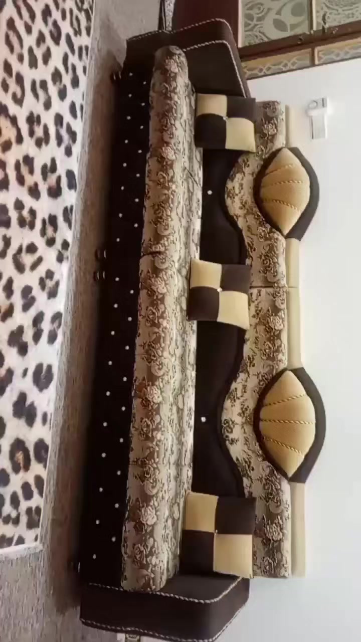 طخم عراقي فصال ثقيل جديد مابي اي ضرر 
قياس 13 متر
السعر 925 وبي مجال 
صوبه السعر 40
العنوان حي الملايين


**إذا كنت صاحب هذا الإعلان وتريد حذفه لأي سبب، رجاءا أرسل رسالة إلى الدعم الفني**