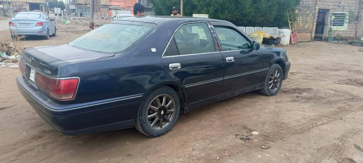 للبيع او مراوس ملكة موديل 2005 السياره حداديه مكينه كير تبريد كله شغال وجديد عوزها تعديلات خارجيه رقم نجف وكالة عامه بسم المشتري السعر 85 كصته جنطه ***********
