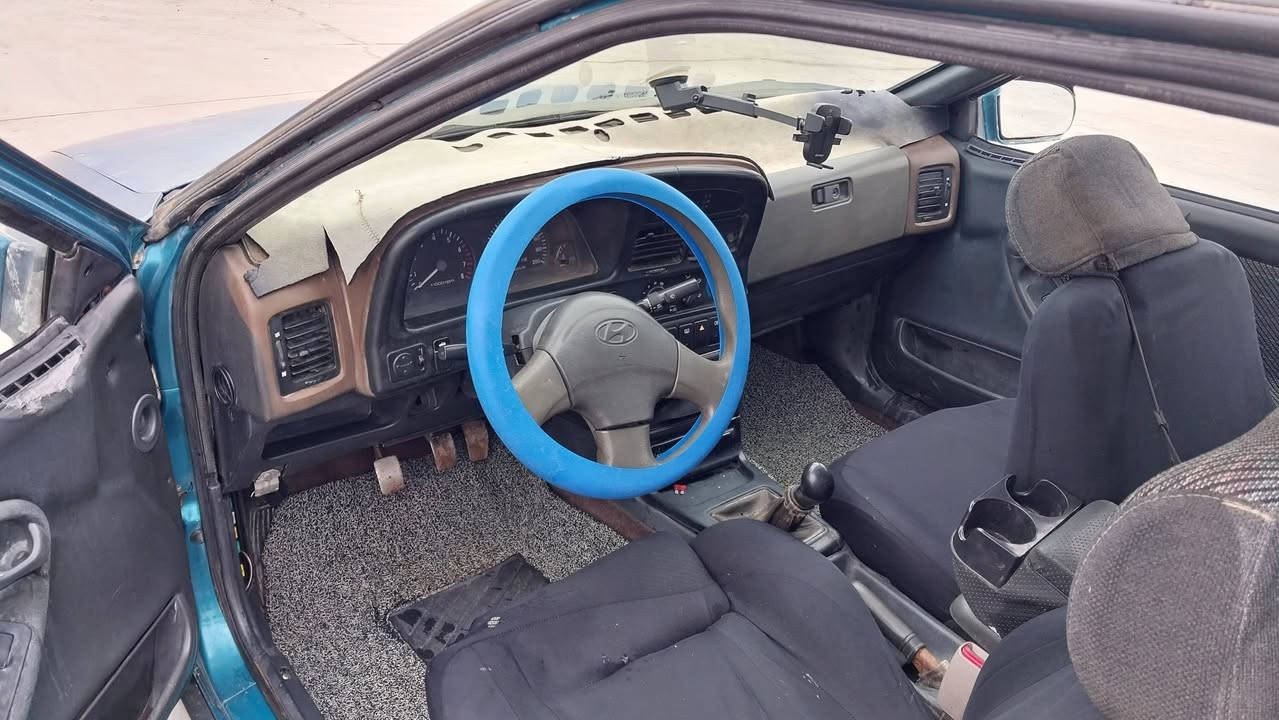 هونداي النترا    السعر  13 ورقه
تك باب محرك تك كمشفت بروتون 
محرك كير شرط محرك معمر قبل 3 اشهر
سنويه بيضه وصاحبه يمي شرط التحويل 
سياره جاهزه جام امامي جديد كهربايات وايرمنيه شغال 
الطخم نضيف
جاماتها كهرب شغال 
عنواني موصل برطله 
رقم الهاتف ***********
***********
