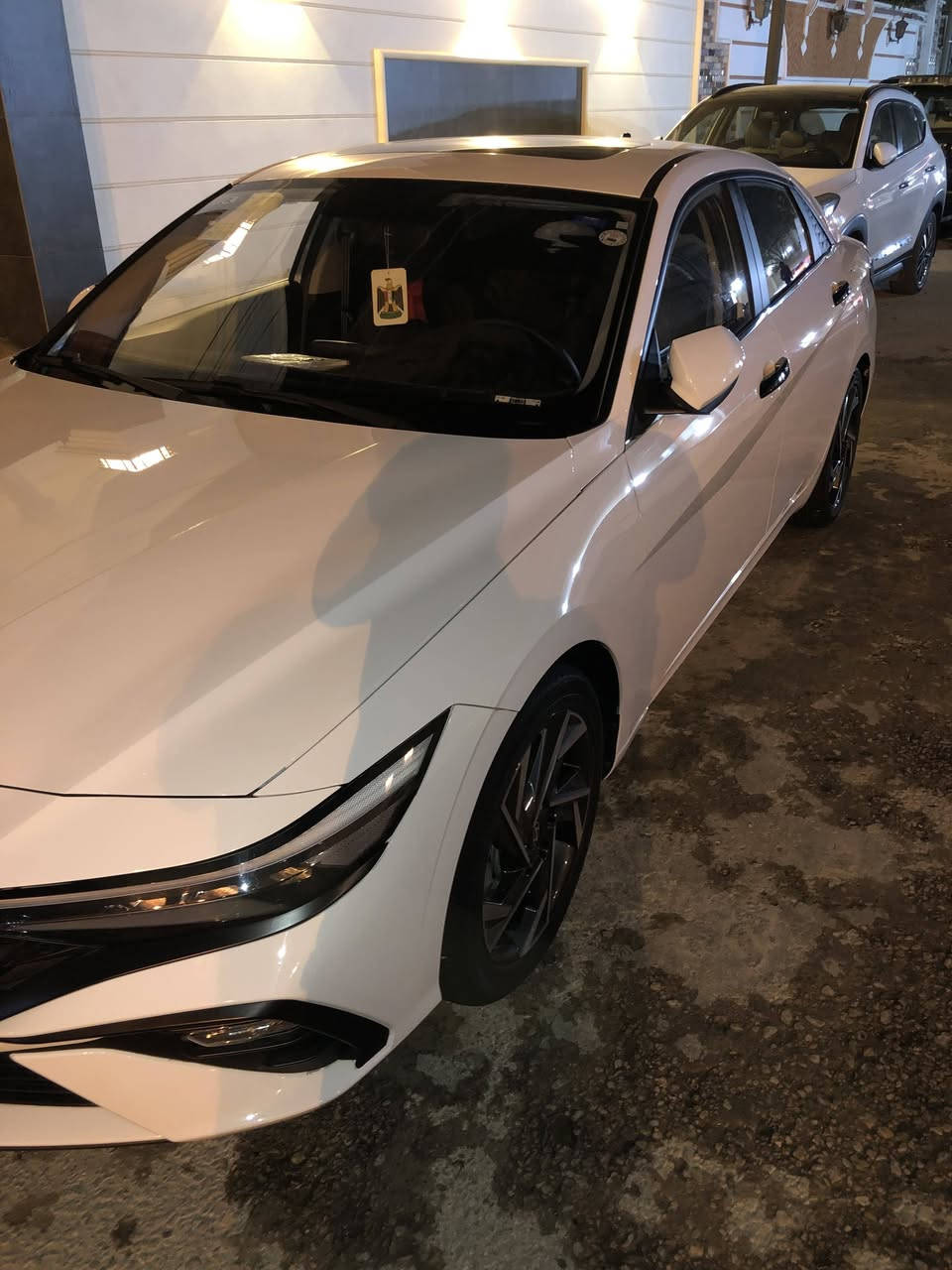 السلام عليكم
🚗 هيونداي إلنترا 2024 🇨🇳 تجميع صيني – فول مواصفات

مستخدمة عداد(10.000)ألف كم فقط 

رقم أربيل جديد تريد تحويل تريد وكالة 

📜 كفالة عامة من التبديل وللصبغ
🔹 محرك 1500 دبل نوزل اقتصادي
🔹 بصمة تشغيل
🔹 فتحة سقف
🔹 شاشة 
🔹 كاميرا خلفية
🔹 حساسات أمامي وخلفي
🔹 سايد بريك كهرباء
🔹 Auto Hold
🔹 Drive Mode
🔹 إضاءة LED نهارية + لايت زينون
🔹 تبريد خلفي
🔹 عزل حراري وعزل صوت
🔹 داشبورد شاشة (ستايل آيباد)
💰 السعر:142وبيها مجال بسيط 

📍 الموقع: النجف الاشرف 

‏✅*********** 
‏✅
