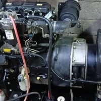 مولد پيركنز اصلي 32kva اي برغب ممفتوح بيها  شغلها  جيد جداً لا تبخير و...