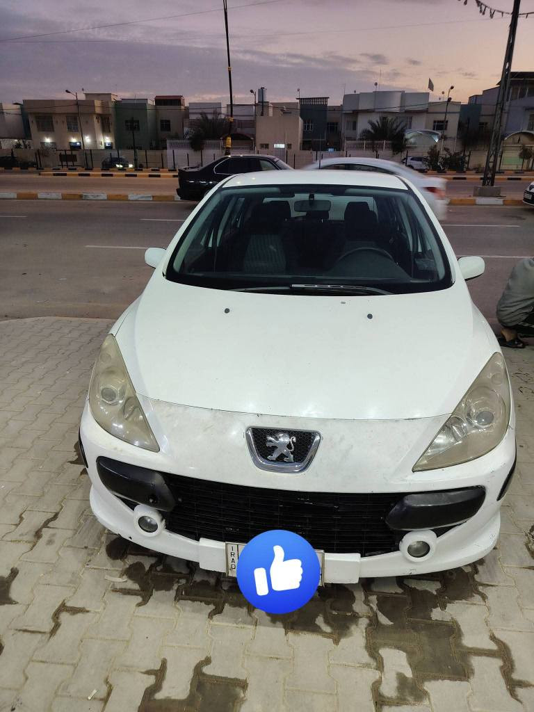 السلام عليكم سياره بيجو فرنسي 307 موديل 2006 رقم بابل باسمي سياره جديده كير مكينه تبريد حداديه اماميه خلفيه منظومه غاز تفويله تمشيك ٥٠٠ كيلو تعجبك اضل بسياره خليه ماتعجبك اني افتحه يم الورشه انطيكياه بدون منظومه براد كير بلادي بدون تحوير ولاطبه ولاحماوه بلكير مكاني نجف سعر ٥٣ بيه مجال قليل للشراي.. الاستفسار أكثر الاتصال على الرقم ***********. ماشيه سياره ١٥٢ النجف, العراق
