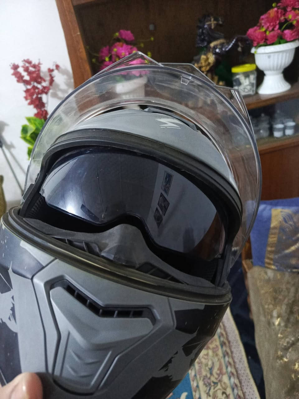 سلام عليكم خوذة دراجة جديدة  البيع نوعيه فول الفول 
مكاني الحلة الإسكان 
واتساب ***********
