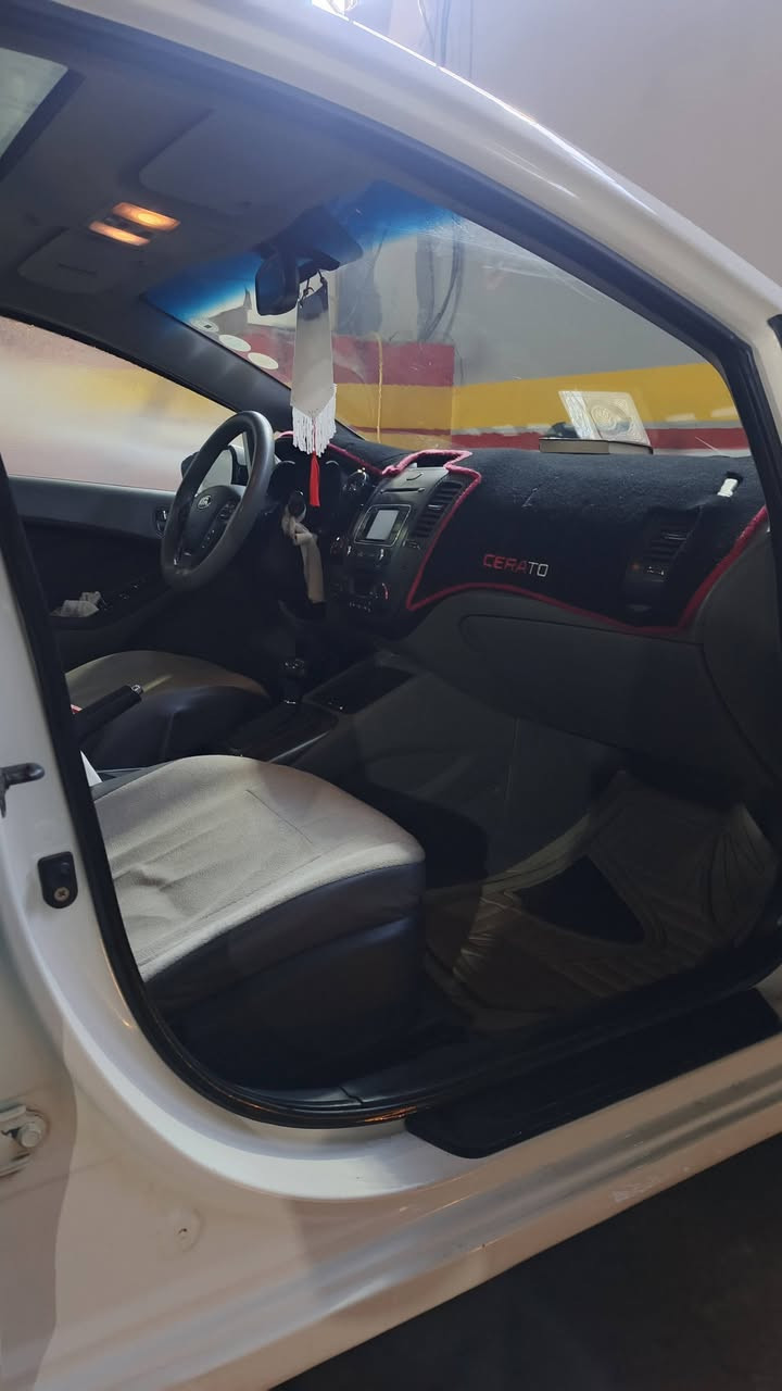 السلام عليكم
كيا سيراتو2013 ( خـليـجـي )
فول فول مواصفات سلايد فتحة سقف 
رقم اربيل تريد وكاله او تحويل 
موصفات السياره سلايت تحكم 
ستيرن مثبت سرعه شفتات ستيرن مري 
شفط 5 ويل كب تبريد قطعتين كامره
 حساسات أمامية وخلفية لايتات شمعه
 ليد أمامه وخلفي  ستيرن ثلاث وضعيات 
قيادة السنويه جديد وهزة جديده
 تعديل بارد قليل ب جاملغ الامامي 
السياره ماشيه فوك200الف
 وكير سياره بشرط مكفول
السعر 122 وبيها مجال 
 مكان السياره النجف الأشرف ***********
