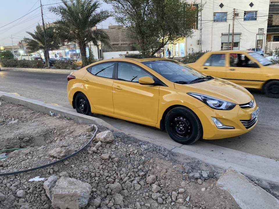 سلام عليكم النترا موديل 2014 شكل 2016 
للبيع معمره جديد من صبغ تايرات صدر امامي خلفي
سلايت فتحة سقف سعر 105 ***********
