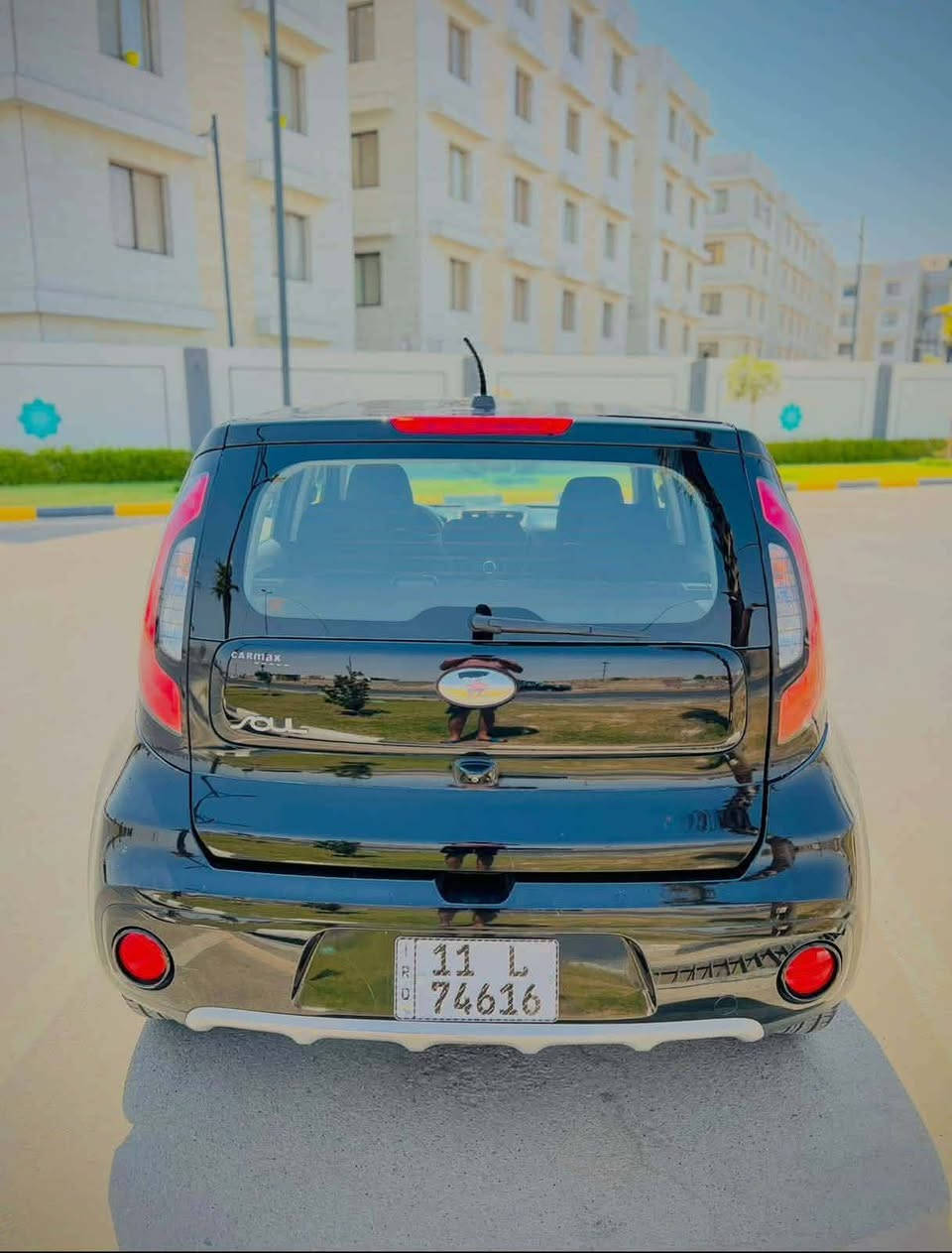 السلام عليكم صول 2019 وارد امريكي
رقم بغداد انكليزي  
مكينه 2000 ماشيه 68
شاشه كبيره كار بلي كامره دواره داخل لونين
تخم تاير وباتري جديد 
كير ومكينه وتبريد مكفول ع وضع الشركه 
ضرر امريكا تبديل جاملغات اماميه وباب عكس السايق نفس اللون بلادي
وهنا صار عندي جاملغ خلفي صبغ
مكاني واسط العزيزيه السعر 108وبيه مجال ***********
