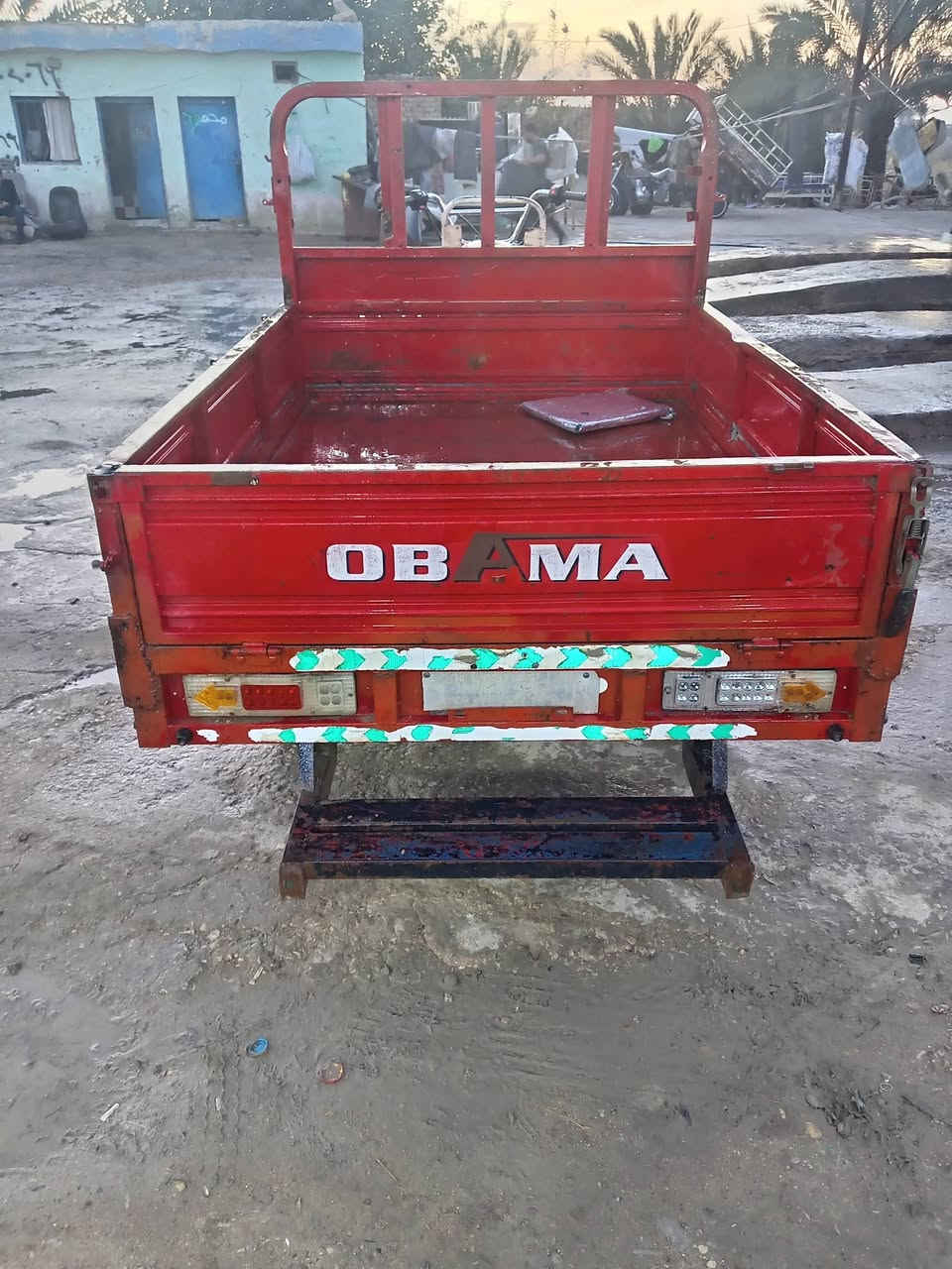 اوباما 
وراق اصليات موديل 2017 مداور من الوكيل 
مكينه ستوني شادهه واكسن وتايرات
كهربايات ضفيره شديته ستوني
تجي تكلب وتطلع بيهه وتقتنع
عنواني الديوانيه قضاء الشاميه
***********
السعر 1400 وبيها مجال للشراي
