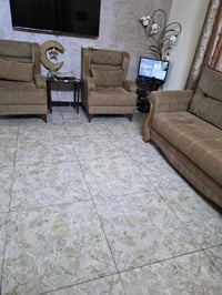 للبيع سبلت كنتوري ٣طن وسبلت جداري ٢ طن ومكيف شباكي وتخم نظيف عشر مقاعد...