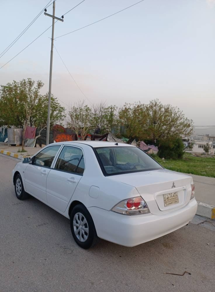 لانسەر مۆدیل ۲۰۱۱ مەکینە گەورە تۆماتیك دەبڵ گێڕ ڕەقەم بغداد سەنەوی پلاستیك بەشەرتی ئەوەلیاتو حاسیبە و بێ کێشە  چوارتایەی تازەی لەژێرایە گێڕو مەیکنە بەشەرتی فیتەر لۆك لۆکە تەبریت ساردو گەرم بەشەرت چوار جام کارەبایە هەموگیانی لەسەر دەقی شەریکە ماوەتەوە هیچ دەعمو لێدراوی پێوە نیە لەدەعمی بۆ دەعامی بەشەرت ئەی فرۆشم یەك دینار مەسروفی نیە ماڵی دۆستە نرخی ٥۳گەڵاو کەمێ مەجال ۰۷۷۰۱٤۲۷٦۲۰/۰۷٥۰۱۲۷۳۳۲۷ دار بنديهكان, السليمانية


**إذا كنت صاحب هذا الإعلان وتريد حذفه لأي سبب، رجاءا أرسل رسالة إلى الدعم الفني**