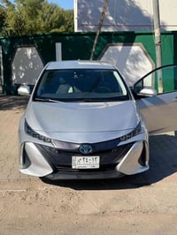 🔴للبيع ...... بريوس برايم هايبرد 2021 اقبل مراوس شعندك دز  السعر 158  ...