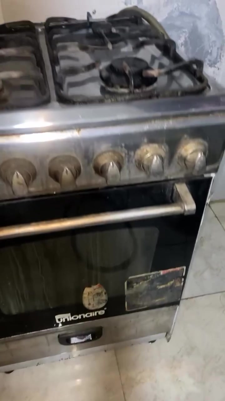 غراض مستعملة للبيع للتواصل ع رقم ***********
