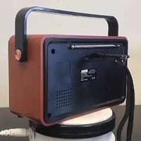 راديو محمول • بلوتوث • بطارية قابلة لإعادة الشحن