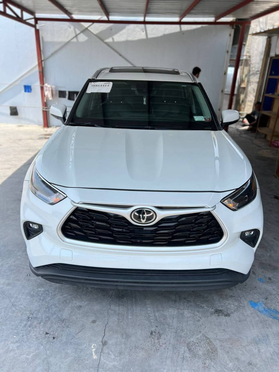 تيوتا هيلندر للبيع او مراوس حسب القناعة 
فول مواصفات لون ابيض صدفى مرقم بغداد 
الحادث تخريب خمس قطع صبغ بدون دواخل ماشية ٤٢ ميل  *********** المحمودية, بابل
