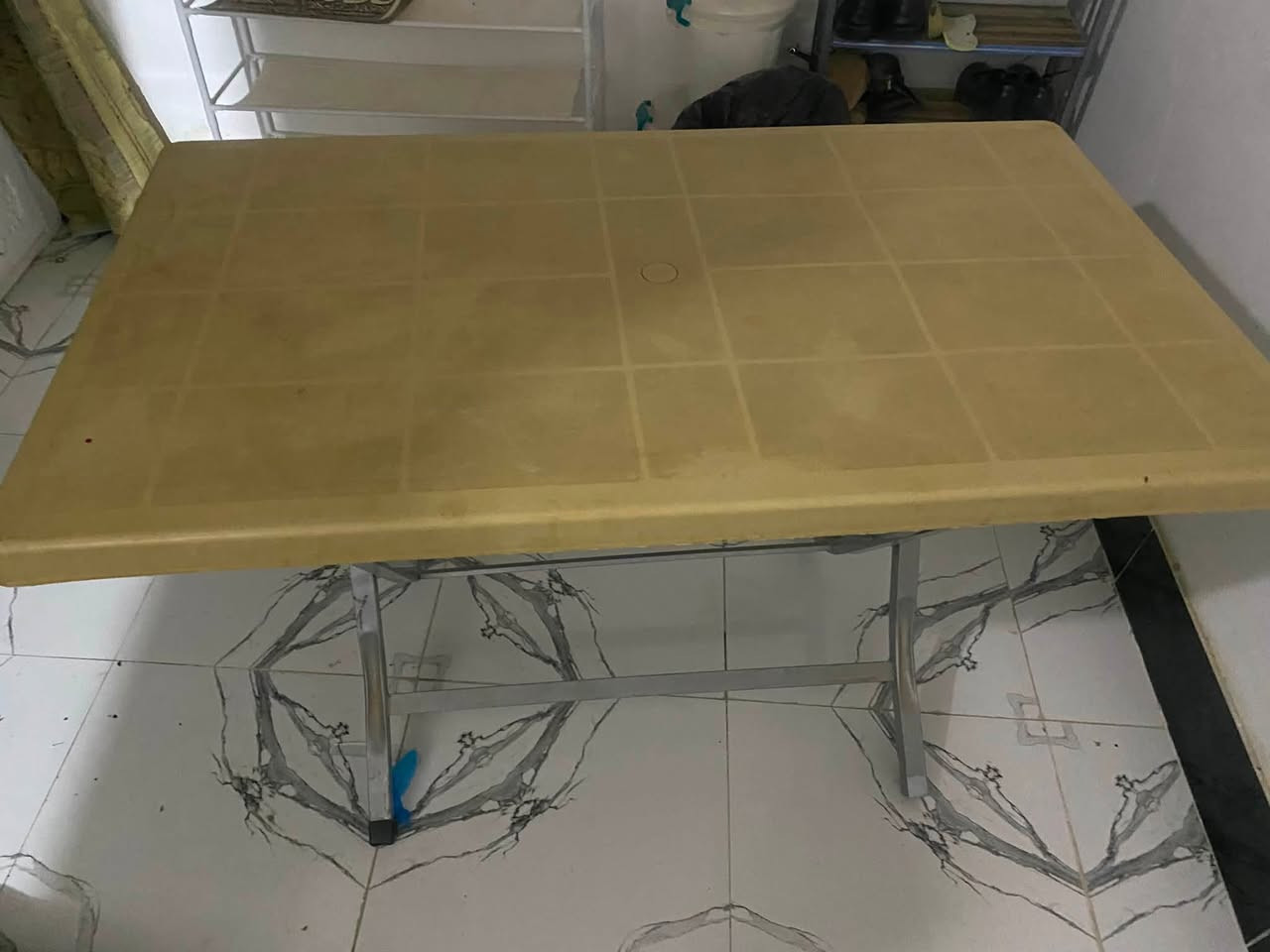 غراض بيت
طاوله نضيفه بدون اي مسر الثقيل 

جزامه +وتعليك جنط  معدنيه 4 رف سليمه بدون كسر 

فرشه كلش حلوه بيها فقط مكان اثر حرك قاعده قوري ماشر والباقي سليم بدون شي 
كلهن 45 الف وتوصيل مجاني داخل ناصريه


**إذا كنت صاحب هذا الإعلان وتريد حذفه لأي سبب، رجاءا أرسل رسالة إلى الدعم الفني**