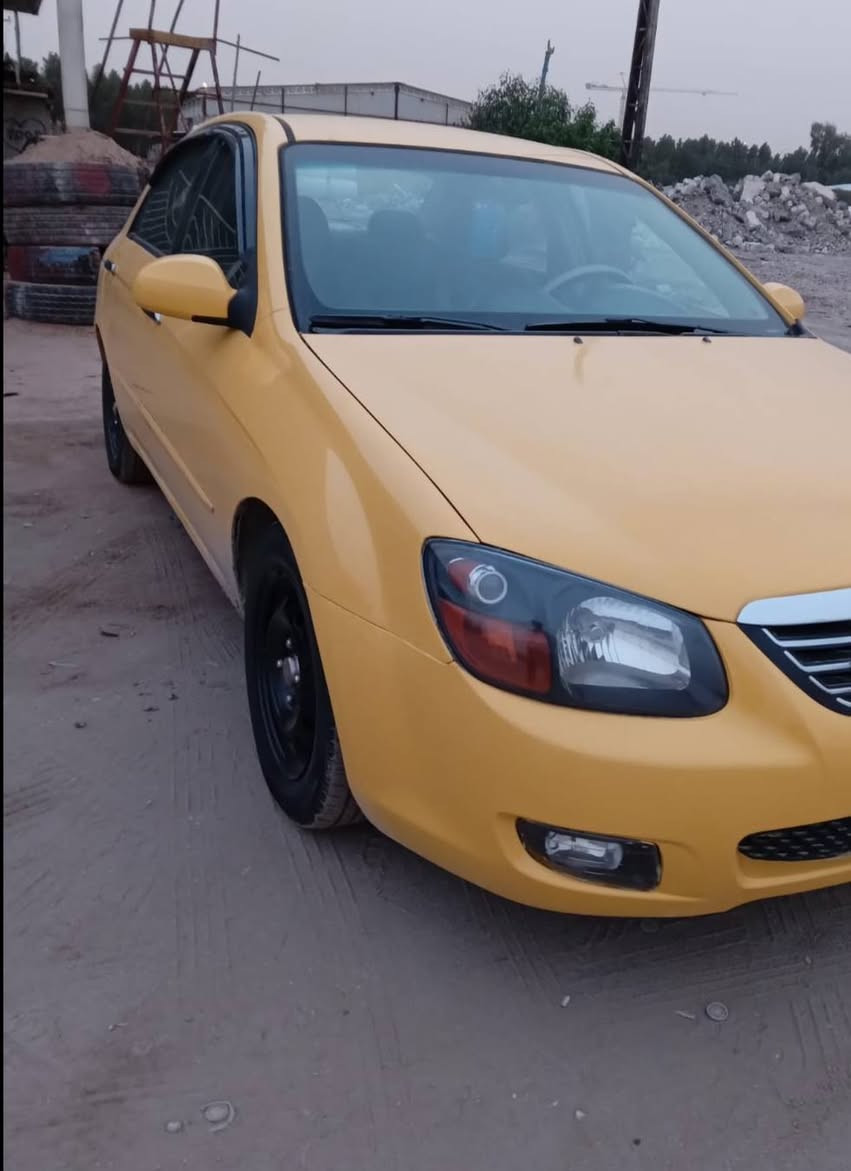 سلام عليكم كيا سبكترا 2007 رقم بغداد الاماني سنويه لل 27 مشروع وطني وارد امريكي مكينه 2000 مكينه كير نظيفات حداديه نضيفه تبريد ثلج باتري جديد السياره كله ليبل واحد بيه ٥ جويات بجاملغ الخلفي فقط باقي السياره كفاله لغود شواصي تكم حوض على البلاد وياله مصبوغ حراري شاشه كامره دواره السعر 72 وبيه مجال لشراي الاستفسار اكثر اتصل *********** مكان السيارة كربلاء
