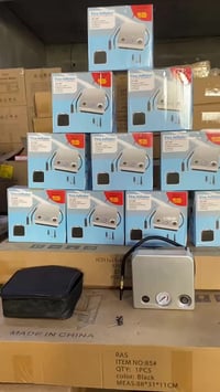 تصميم مميز سهل الاستخدام    - مصمم لنفخ الإطارات بسرعة  - مؤشر على قوة...