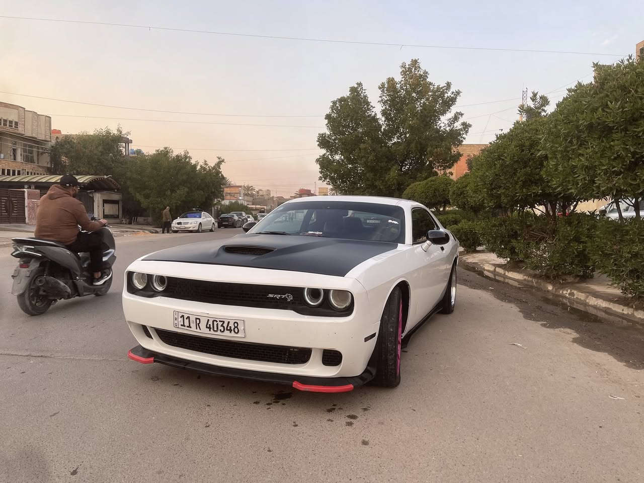 جالنجر 2016 ارتي
سلام عليكم جالنجر ارتي موديل ١٦ فول مواصفات عدا الفتحه تدفئه تبريد كشنات هيتر ستيرن  سياره جديده وعليها ادامه كامله ومصروف عليها وقويه تجي وتشوف بعينك 
الاضافات اللي عليها 
🥏اويل كاج كان
🥏كام شفت
🥏كام شفت6400
🥏سقف روز
🥏هدرز +اكزوز كامل تلث ارباع
🥏جهاز لهب
🥏برمجة مصطفى ايكل
🥏بلكات ريسنك
🥏منضومة بانزين كلها ريسنك اصليه
🥏كفرات مكينه 6400اصليات 
يعني السياره مصروف عليها ومطلعه رقم حلو   السياره باسمي احول ثاني يوم  رقم بغداد
🚨🚨🚨السياره حادثها مال امريكا سرقه ٣ قطع اماميه وصار بيها بلعراق بلجاملغ الخلفي موضح بلصور بارد بعده ممصلح  السياره جديده جديده ماشيه ٦٨ الف 
مكاني بغداد
***********
معروضه ١٥٣ وبيها مجال
