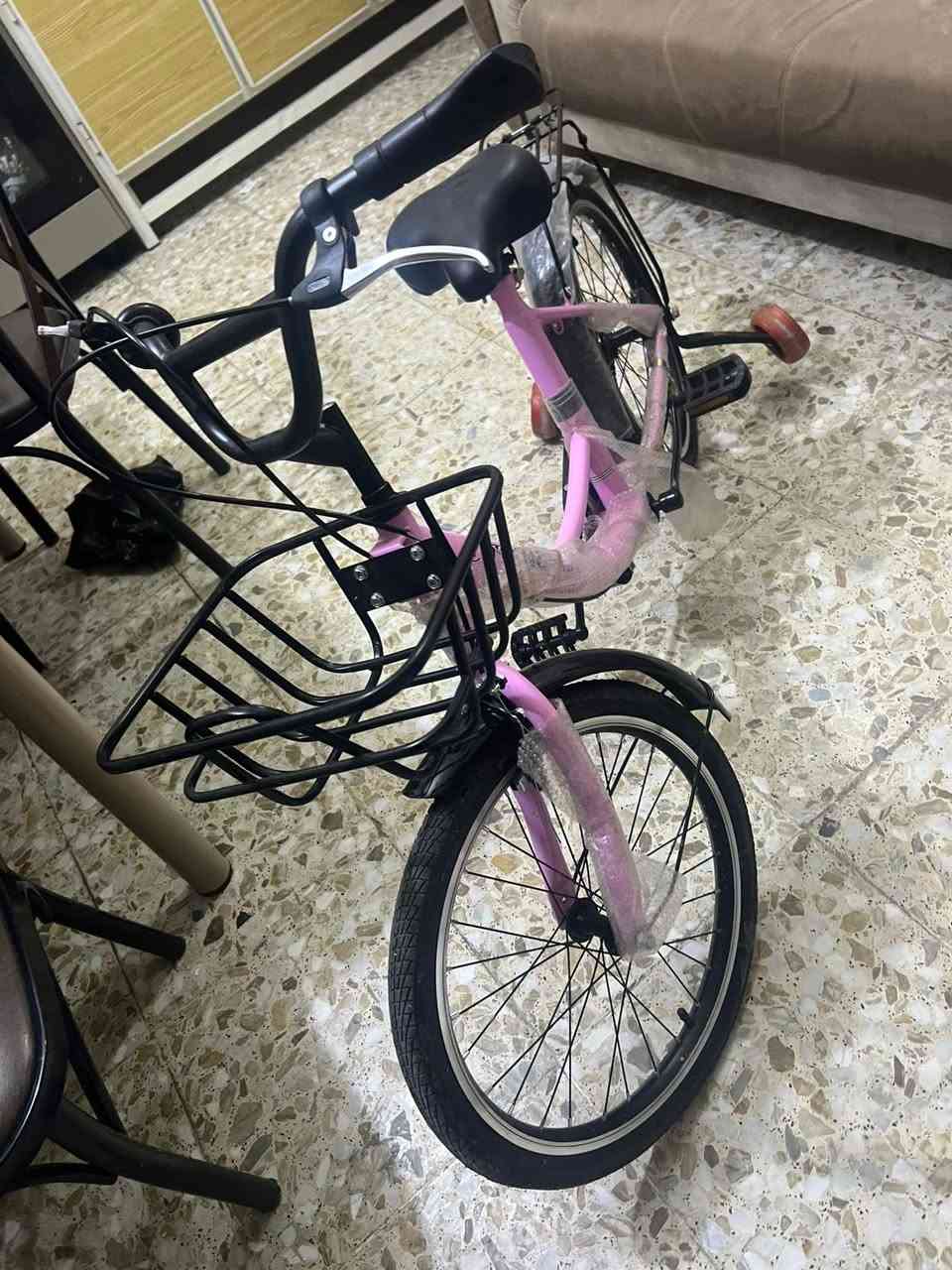 بايسكل للبيع بعده بل جيس سعره 70 مكان بغداد حي العامل


**إذا كنت صاحب هذا الإعلان وتريد حذفه لأي سبب، رجاءا أرسل رسالة إلى الدعم الفني**