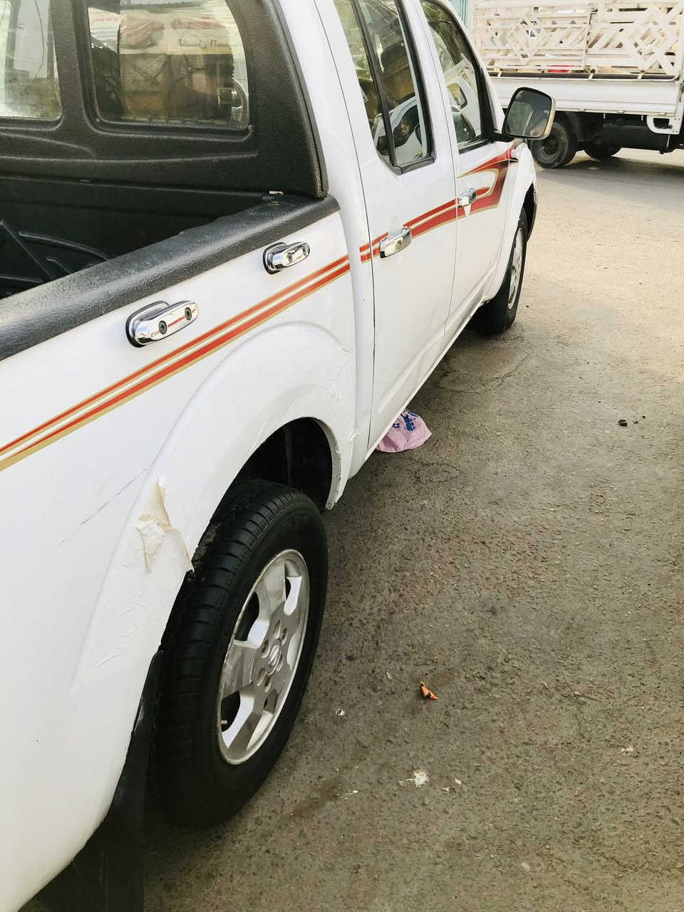 السلام عليكم للبيع نيفارة موديل 2008 بغداد بسمي رقم دولي سيارة جهازة وخير من الله بدون صبغ بيها فقط الجامل المامي صبغ اليسر فقط  السعر ٨٨العنوان بغداد رقم الهاتف ***********
