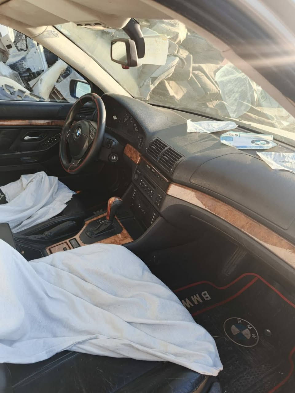 بيم سه قه ر موديل ١٩٩٧ فول موا سه فات كيرو مه كينه به شه رت مه كينه ٥٢٨ ته هه مو گياني به شه رت ئا رم سورانه ئا رمو ئه وه ليات به شه رت سعريشي 60 گه لايه گورينه وه ش ده كه م به شتيك به دلم بيت السليمانية, العراق


**إذا كنت صاحب هذا الإعلان وتريد حذفه لأي سبب، رجاءا أرسل رسالة إلى الدعم الفني**