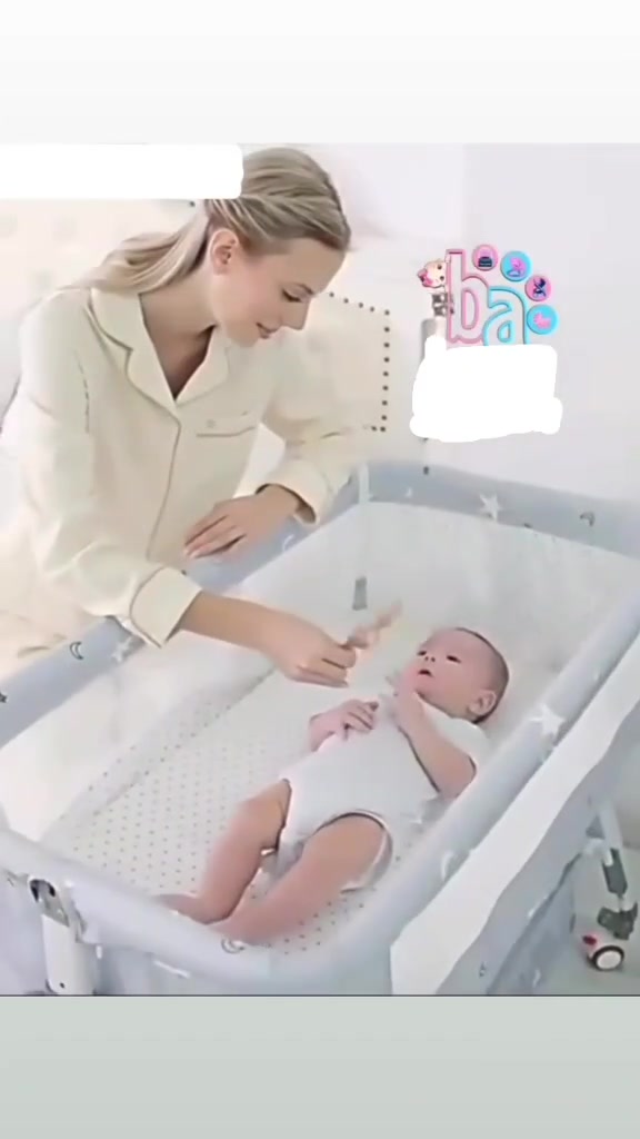 كارو كامل الوظائف
هزاز ثابت 
5مستويات للمنام 
ينفتح مع سرير ألام 
مزود ب ناموسيه مانع الحشرات 
يأتي مع دوشك خفيف 
جروخ لتسهيل حركه 1/3 يصير 3 اشكال


**إذا كنت صاحب هذا الإعلان وتريد حذفه لأي سبب، رجاءا أرسل رسالة إلى الدعم الفني**