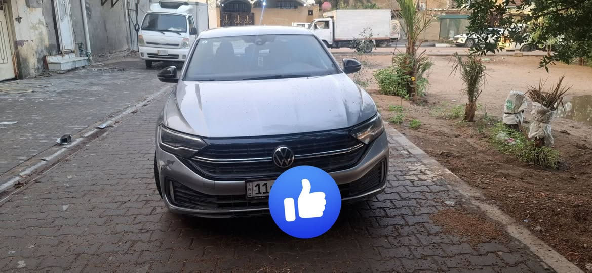 السلام عليكم
سياره فكس واكن جيتا 
موديل 2023
وارد أمريكي 
ماشيه 40 الف 
مكان اليساره كربلاء 
***********
السعر 140
