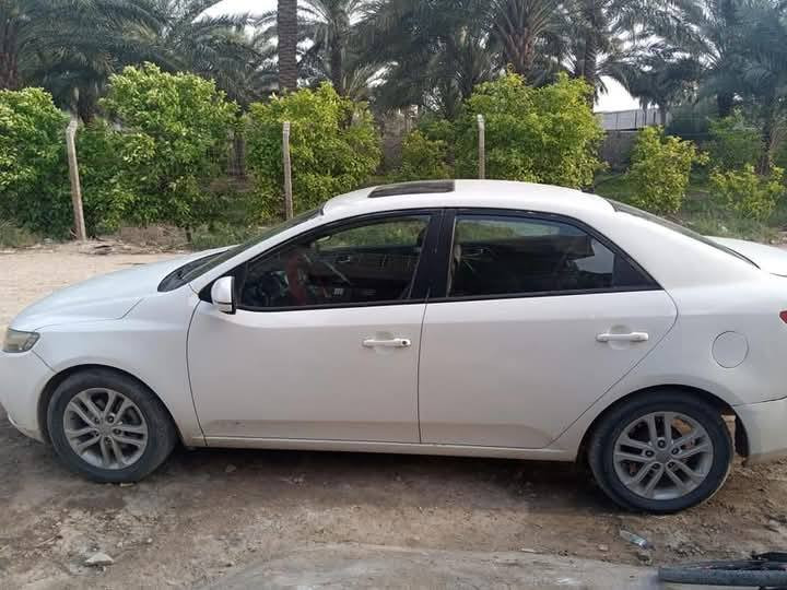 سيراتو موديل 2011
سعر 55 قفل مكاني نجف

رقم سليمانيه كير محرك جديد

تحويل مباشر بسمي سنويه 2028

مكفولة من ضربة وصبغ فقط شخطات بسيطه 

  ‏‪0772 222 3562‬‏
