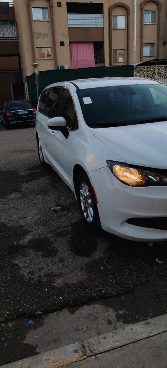 سلام عليكم سيارة للبيع باسيڤكا موديل 23 للاستفسار اتصل ع رقم ***********
