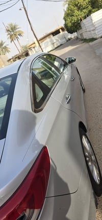 سوناتا ٢٠١٥ امريكي limited رقم بغداد حادث خفيف كلش  رقم ٠٧٨١٩٨٨٨٣٣٨٨ ا...