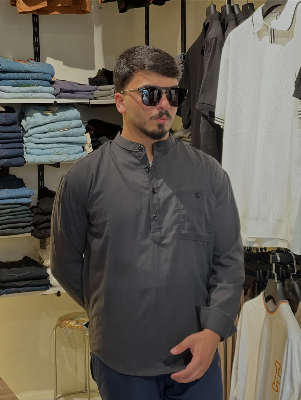 قميص مغربي🤍
قماش كلينس
جميع قياسات 
s-2xl
يجوجد توصيل الجميع محافظات العراق
عنوان داخل سوق مجاور عبود قصاب


**إذا كنت صاحب هذا الإعلان وتريد حذفه لأي سبب، رجاءا أرسل رسالة إلى الدعم الفني**
