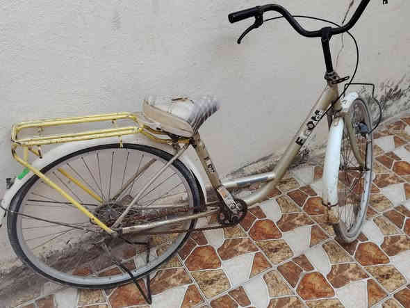 السلام عليكم
بايسكل للبيع السعر ٥٠ الف وبي مجال
الشراي ***********
