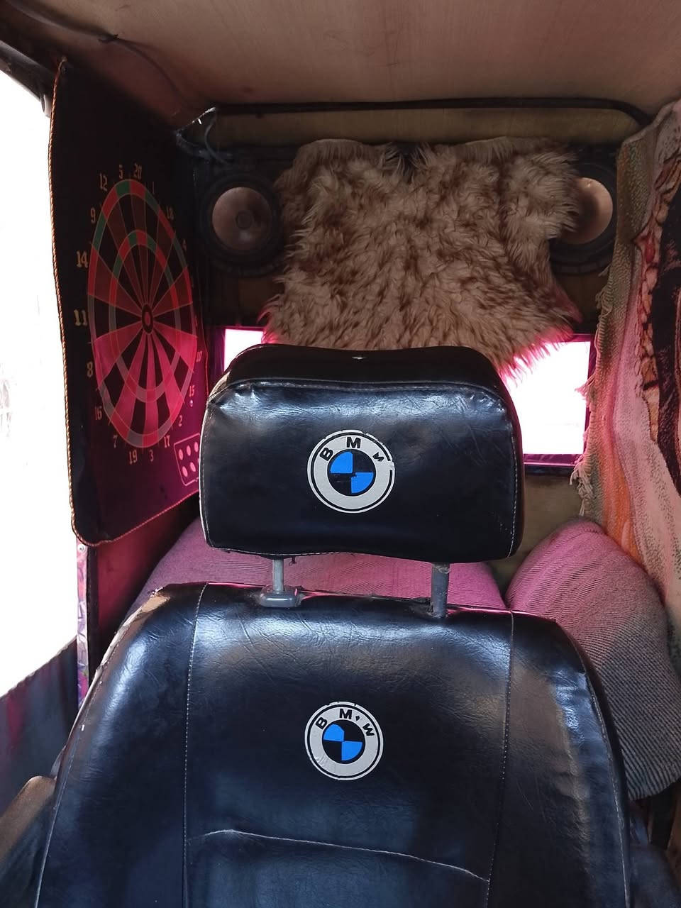 مكائن ازبري ايطالي عدد ثنين وحده حوضين وحده ثلاث احواض مكينه لبن ايطالي فول كلهن فول للبيع  مكينه ام حوضين مال ازبري 400الف ام 3. 600الف مكينه البن فول 400 ***********
