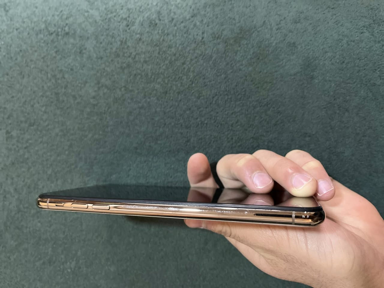 السلام عليكم
آيفون اكس ماكس للبيع 

ذاكره 64

تك سيم 

بطاريه 77 

جهاز فقط شاشه وضهر مستبدلات 

فيس إيدي شغال 

سعره 165  وبيه مجال 

مكاني الجانب الأيمن


**إذا كنت صاحب هذا الإعلان وتريد حذفه لأي سبب، رجاءا أرسل رسالة إلى الدعم الفني**