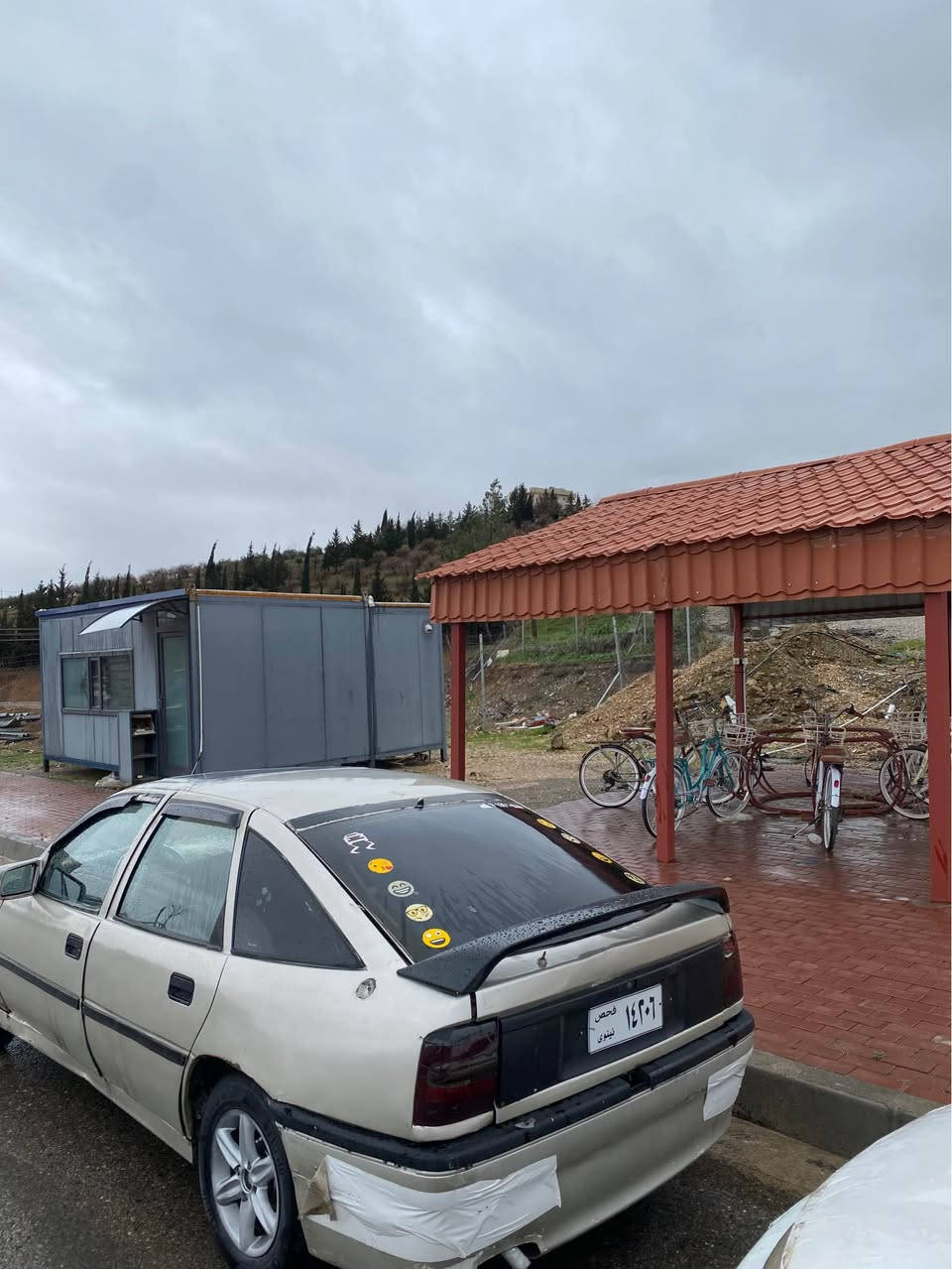 فرۆشتن و گۆرینەوە…..بەناوی خوای گەورە ئۆپڵ ڤیکرا ١٩٩٣ مەکینە ٢٠ گێر و مەکینە و تەقەو رەقەی بەشەرت سەیارەکە ئارمی ونبووە بە علوج دەی فرۆشم کەفیلی مالی مەدەنی دەکەم و موس و براوەی بەشەرت جوارتایەی تازە فلجە و لەیتی تازە جامی تازە پێش و دوای تازە داگیراوە تەقەو رەقەی تیانییە دەعم و لێدراوی نییە تەرجیل و مکەبەرەی سۆناتام بۆ بەستووە داژبل و بەرگە درگای لۆک لۆکە بەس ماشەلەی دەوێت سعری ١٢ گەلە کۆتایەتی لەسلێمانیم *********** السليمانية, العراق
