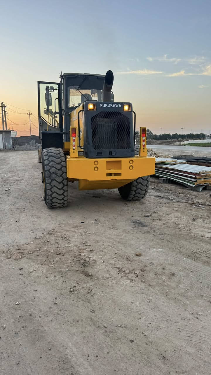 شفل البيع فوركاوه حجم 335 نضيف تخم تاير جاهز كهربائيات كله شغاله على بلاد رقم ربيل ***********
***********
