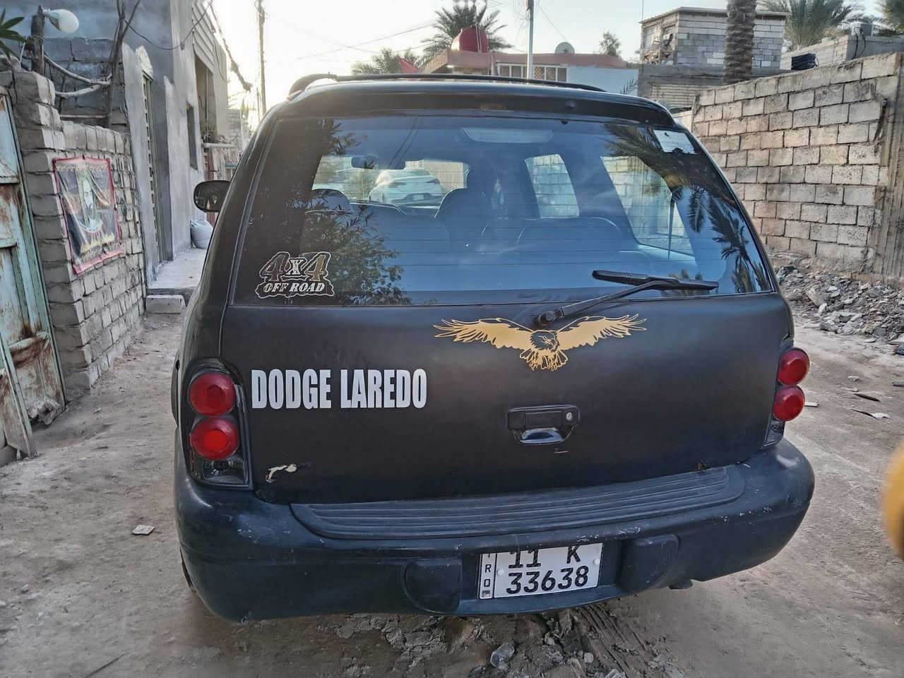 دوج دورنكو موديل2000
محرك ففتي  3000 صبغ عام للجماليه باسمي رقم بغداد
سعرها 47 وبيه مجال قليل وهذا رقمي *********** النجف الكوفه البراكيه
