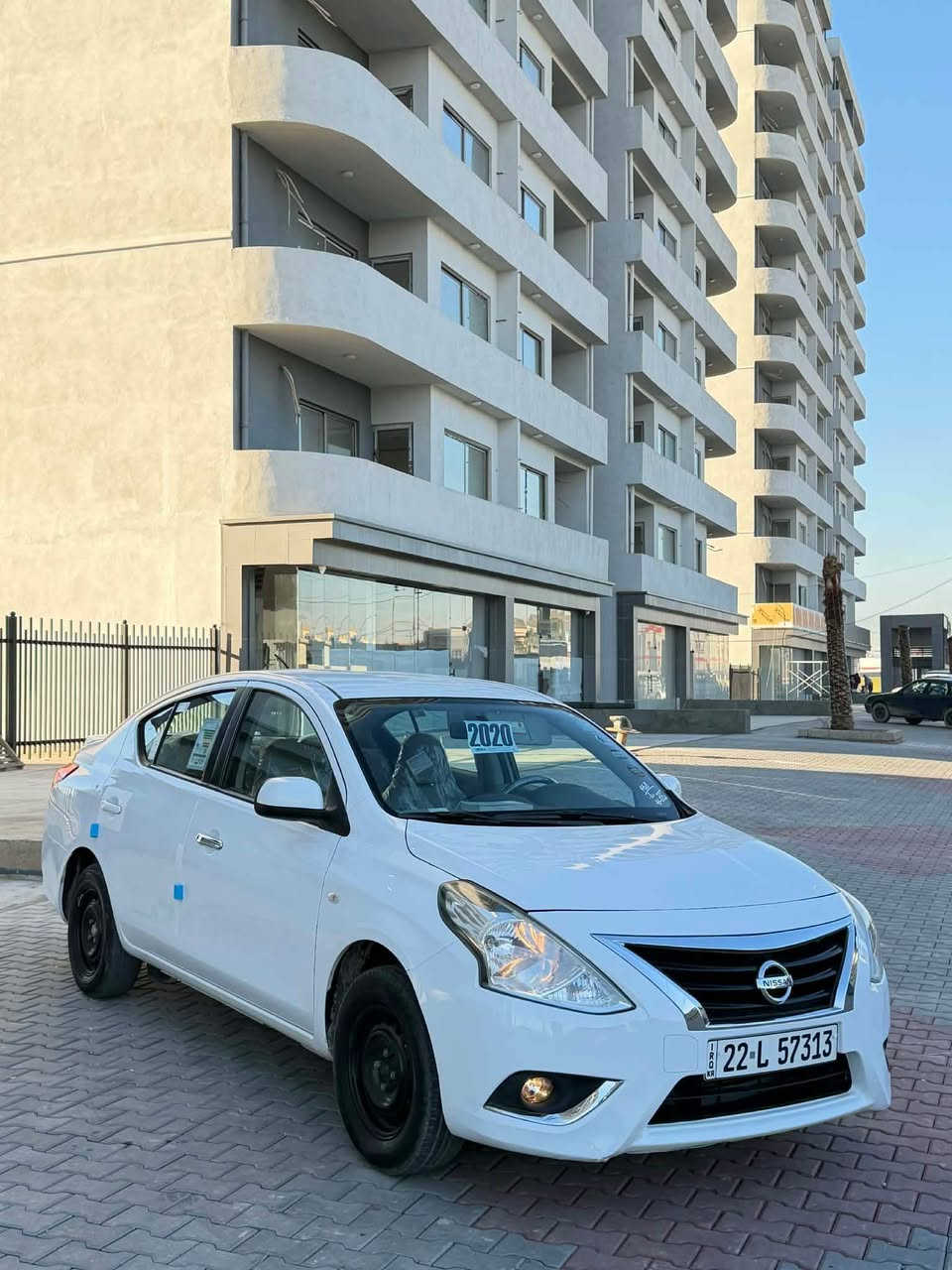 نيسان صني 
موديل. 2020 
ماشية 80 الف 
سنوية و هزة 2030 
دفتر بنزين بيها. 
شاشة ايباد و بلاجكتور  و جناح بيلادي 
صدر جديد.  
سيارة بيها نص باب صبخ  بدون دواخل 
و مكانين تعديل بارد 

كركوك رحيم اوا 
***********
سعر 104 و بيها مجال قليل كركوك, العراق
