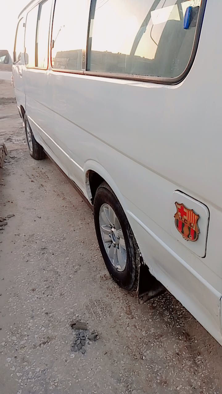 جمبي موصليه بسم مواطن سنويه عضم  مكينة كاز 3000 مكينه وكير واكسن شرط حداديه جديده تخم تاير مشط باور جدد كهربائيات شغاله سعرها 34 مكاني الديوانية *********** الشراي يتصل
