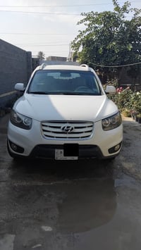 سنتافي ٢٠١٢ • ٧ راكب • محرك ٣.٥