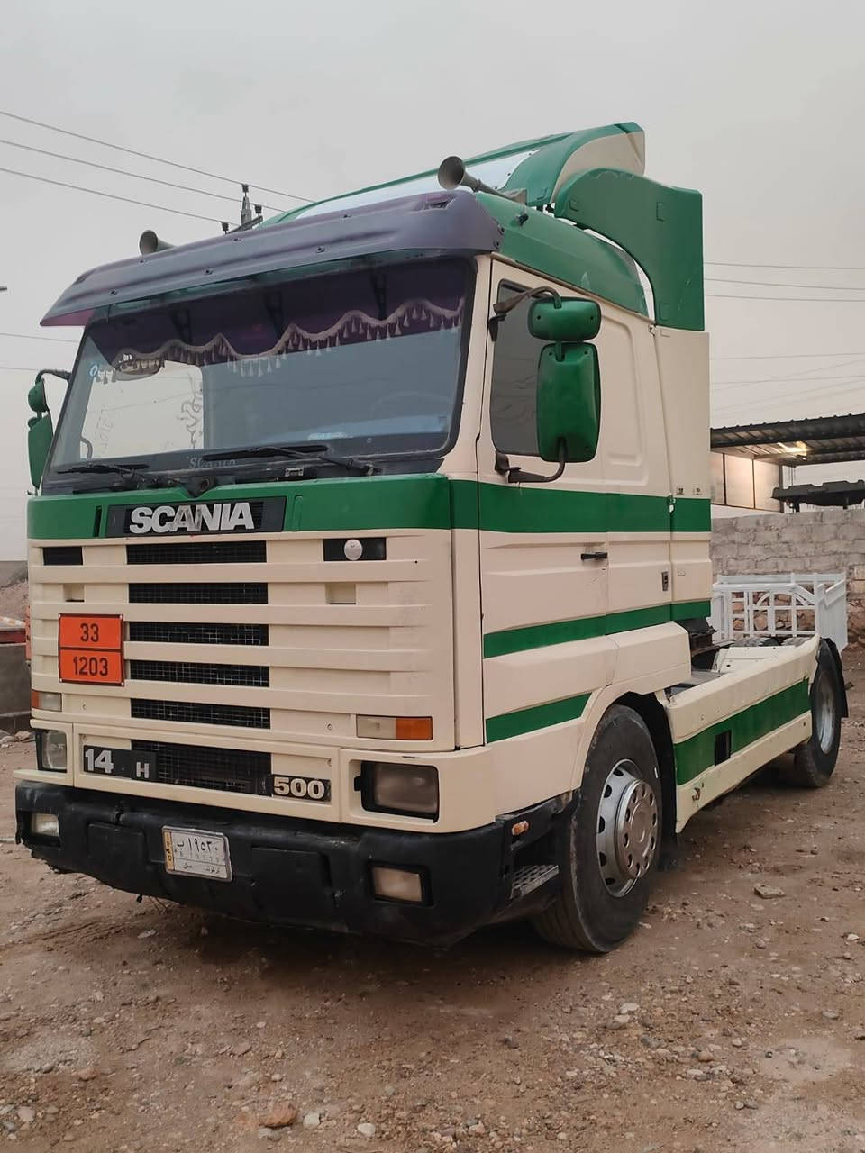 سلام عليكم للبيع سكانيه بطه موديل 95 رقم كركوك سنويه 27 مربوطه عربانه 4 محاور شرط التحويل محرك 143 السعر 120 البيع مستعجل المكان الانبار القائم  للاستفسار الاتصال ***********
